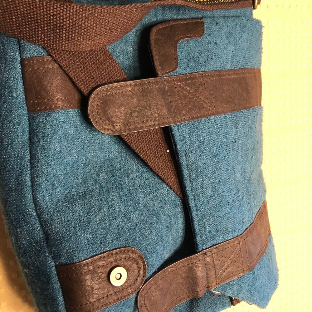 Purse - Picture 2 of 2